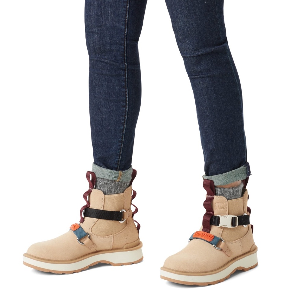 Sorel Hi-Line EQ Chelsea Boots Women's 8.5